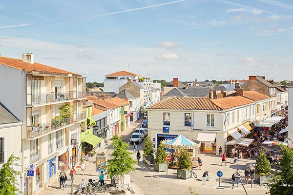 Le marche immobilier a Challans dynamisme et solutions de stockage adaptees