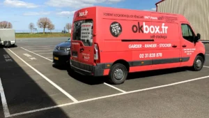 Affaires protégées de l'humidité dans un box de self-stockage OKBOX isolé et ventilé